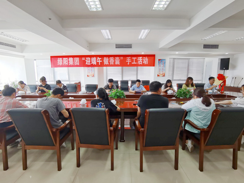 迎端午做香囊活動(dòng).jpg 迎端午做香囊活動(dòng).jpg