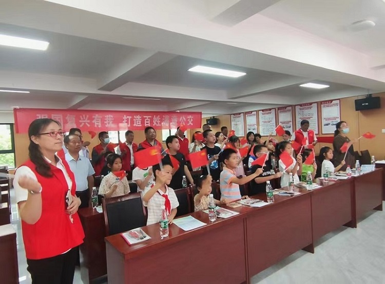 唱歌.jpg 唱歌.jpg