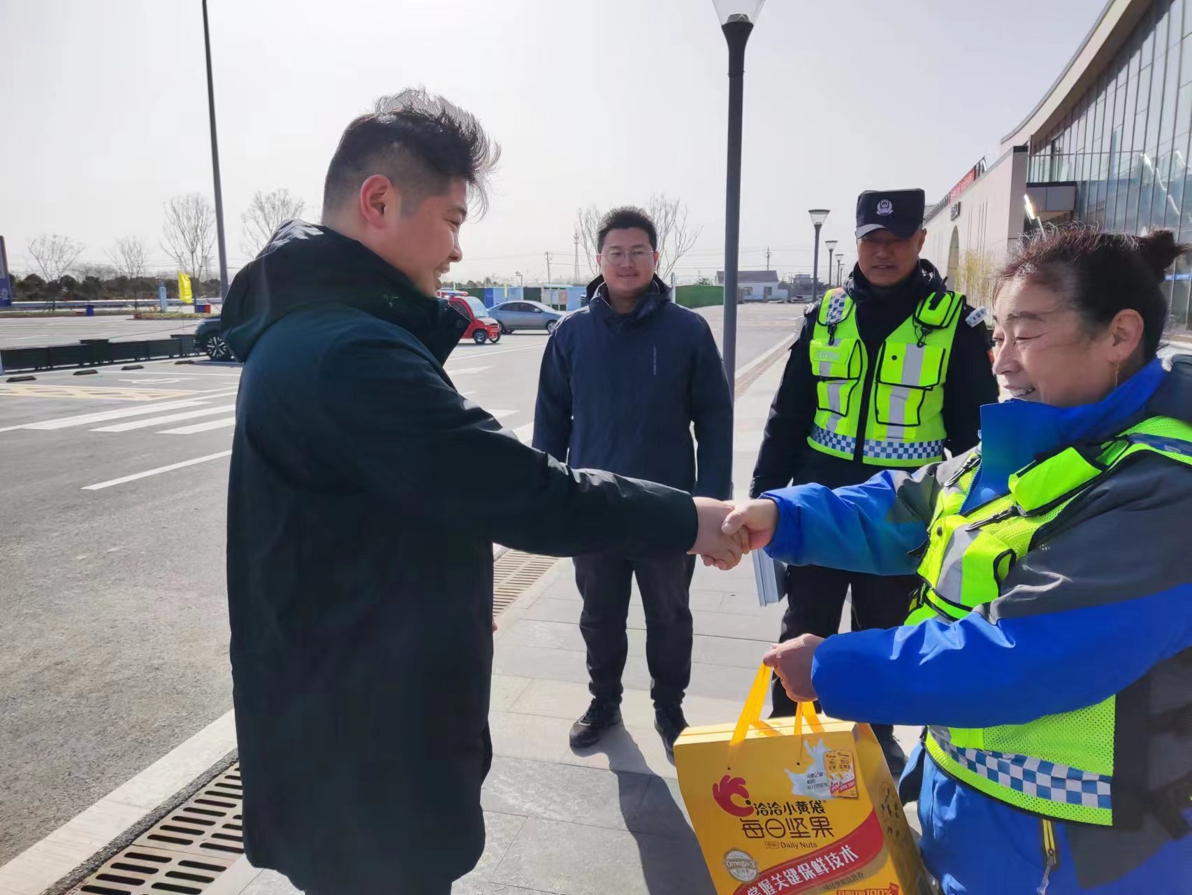 ed573500918ffd1687b9017168ea682.jpg ed573500918ffd1687b9017168ea682.jpg