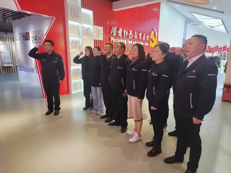 重溫入黨誓詞1.jpg 重溫入黨誓詞1.jpg