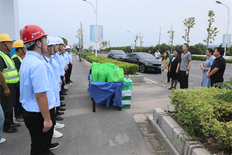 正在上傳... 67d2138e39fe5736a22af8fe7d5c917.jpg