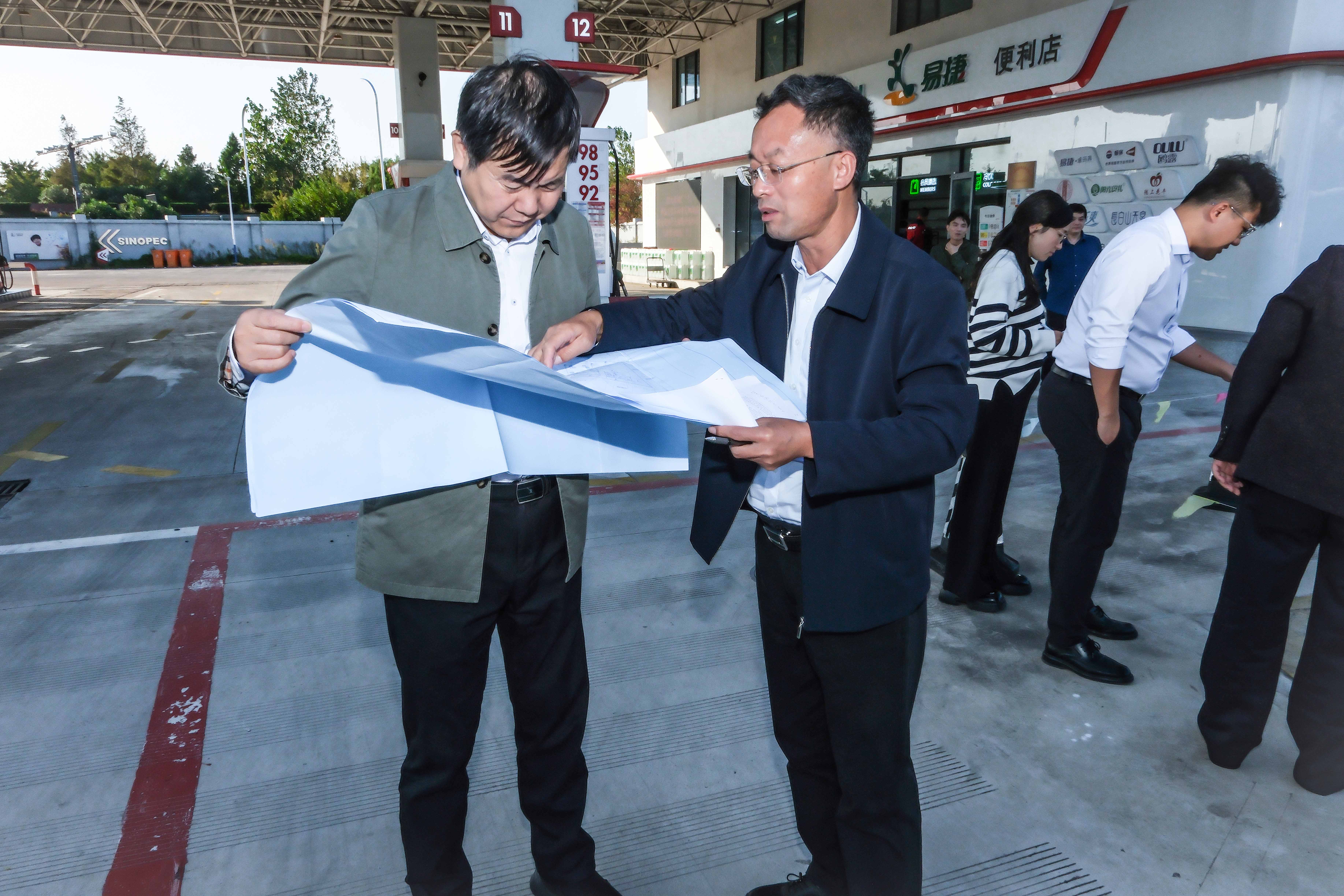 665bdc205a080b65332489e5e241f59.jpg 665bdc205a080b65332489e5e241f59.jpg