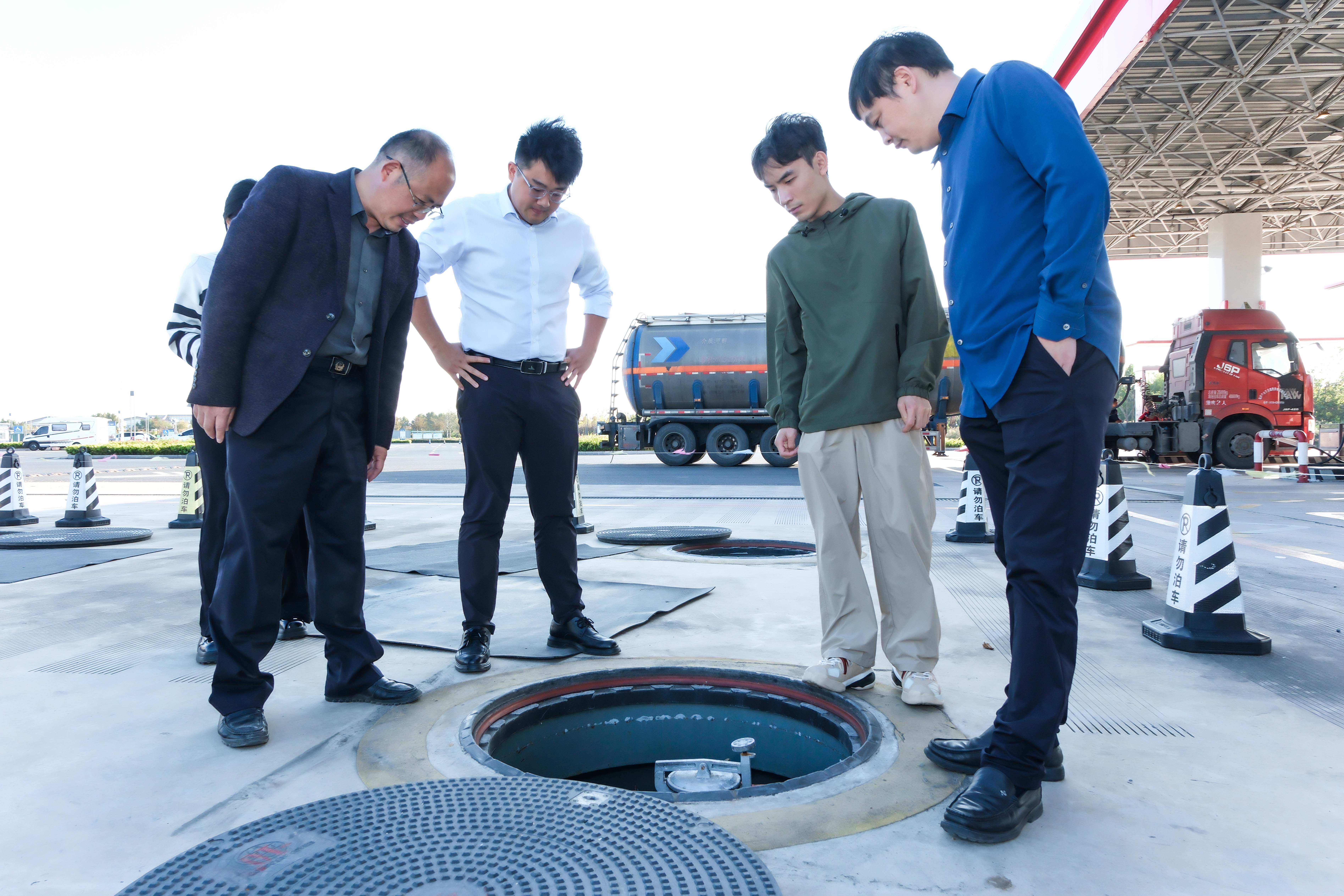 e9d2289ea43d767eb4a679f7fac0148.jpg e9d2289ea43d767eb4a679f7fac0148.jpg